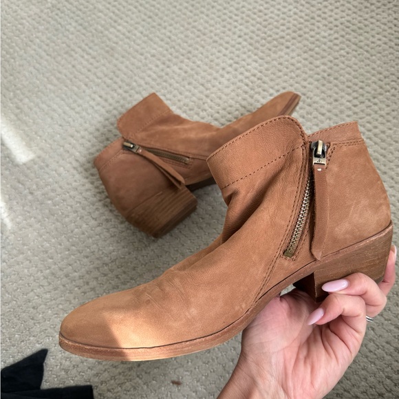 Sam Edelman Tan Slouch Ankle boots 8.5 - Picture 8 of 8
